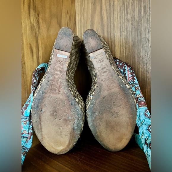 EUC VTG PELLE MODA Printed Scarf Tie Wedge Espadrilles 6.5 Aqua/Rust Brown/Gold - Picture 16 of 16